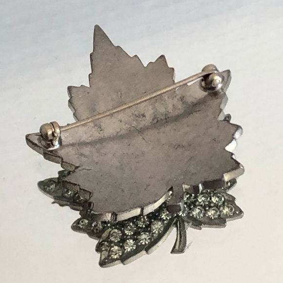 Silvertone Maple Leaf Rhinestone Brooch - Picture 6 of 10